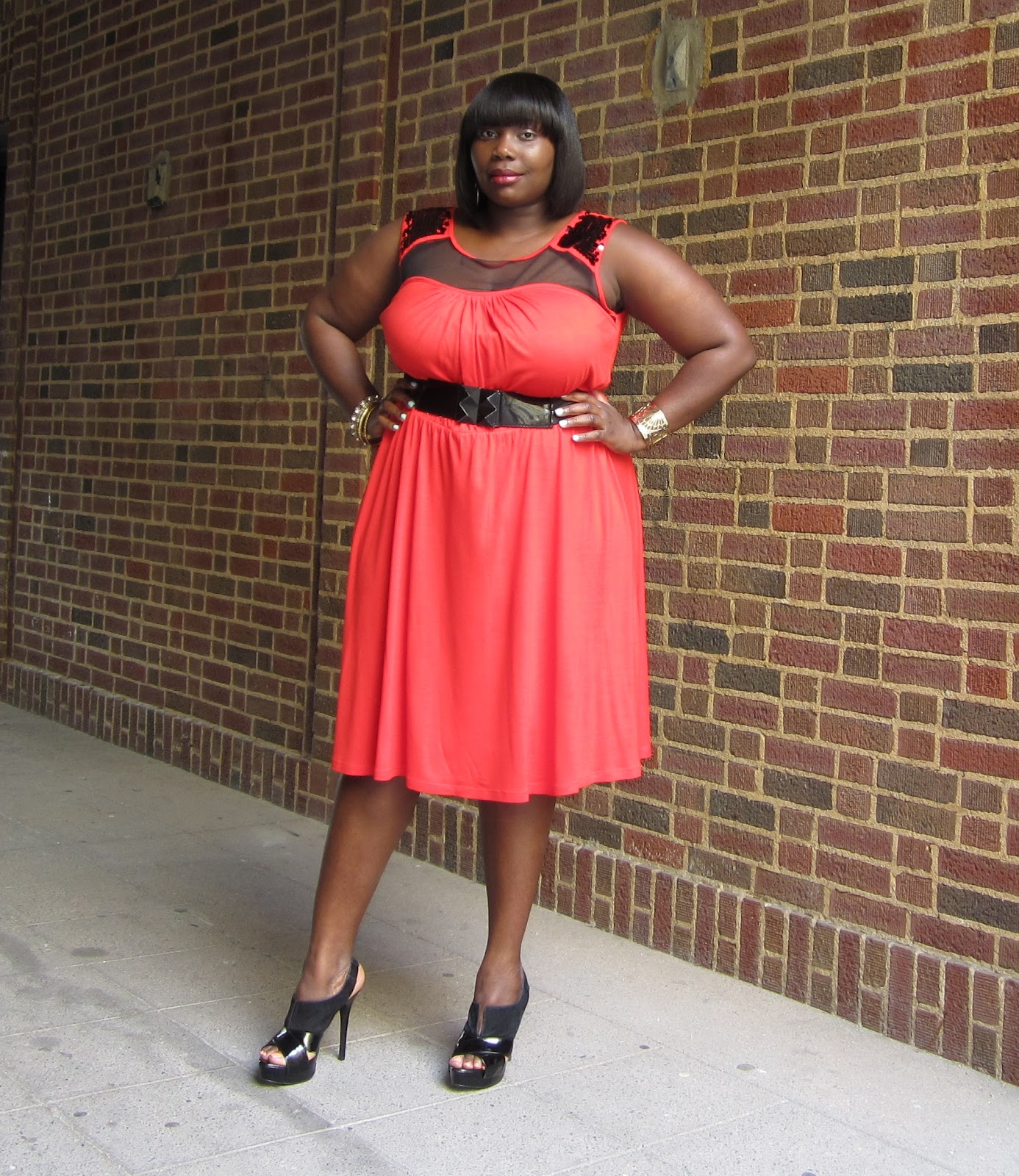 STYLE JOURNEY: RED AND BLACK MESH - Stylish Curves
