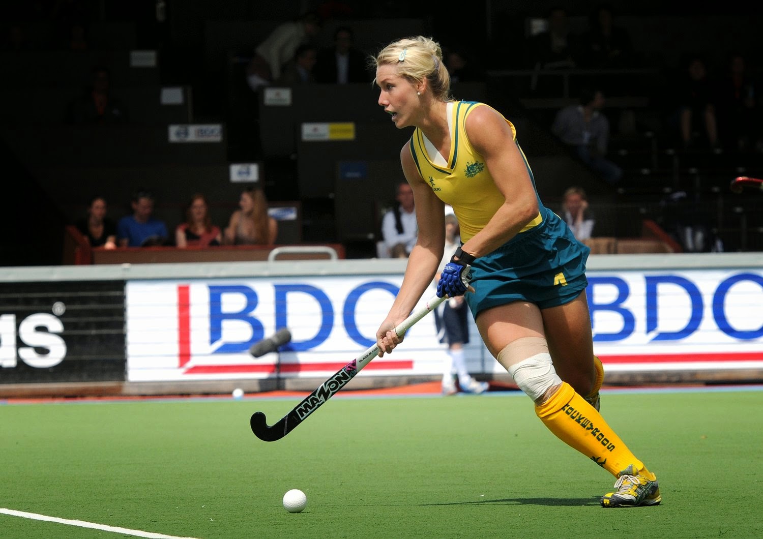 female-field-hockey-players
