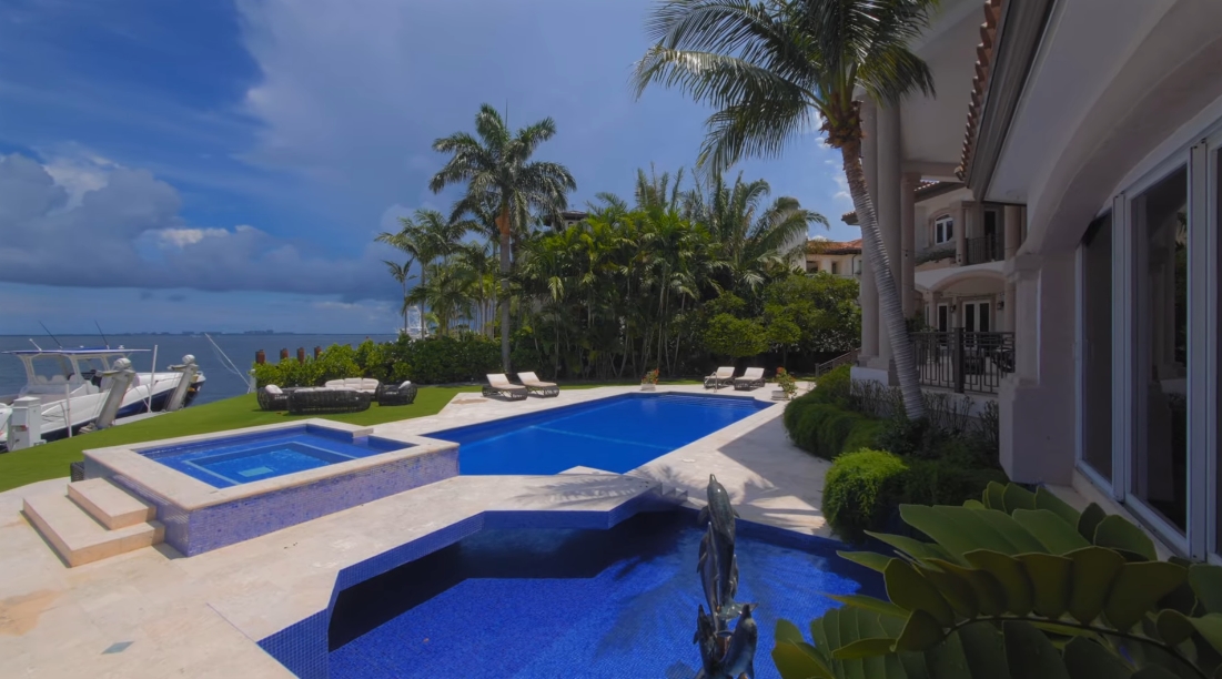 61 Interior Design Photos vs. 24 Tahiti Beach Island Rd, Coral Gables, FL Luxury Mansion Tour