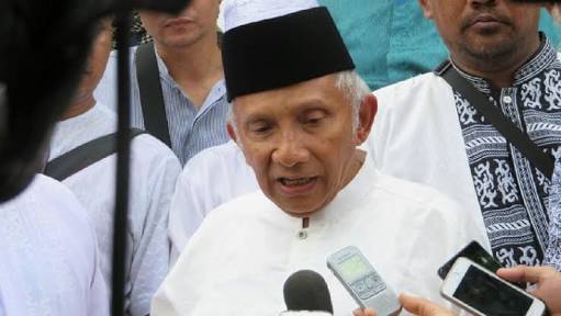 Di Acara Silaturrahmi Nasional TNI, Mantan Wapres Try Sutrisno Bongkar Keburukan Amien Rais