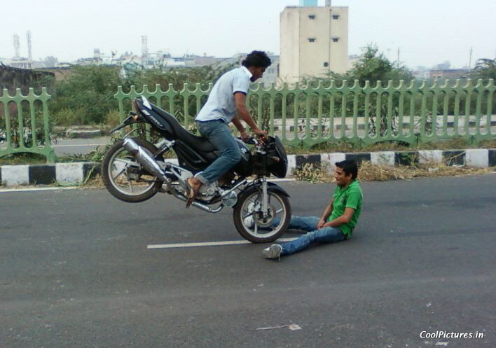 stunt wallpapers: stunting pic, stunt images,bikers, bikers image