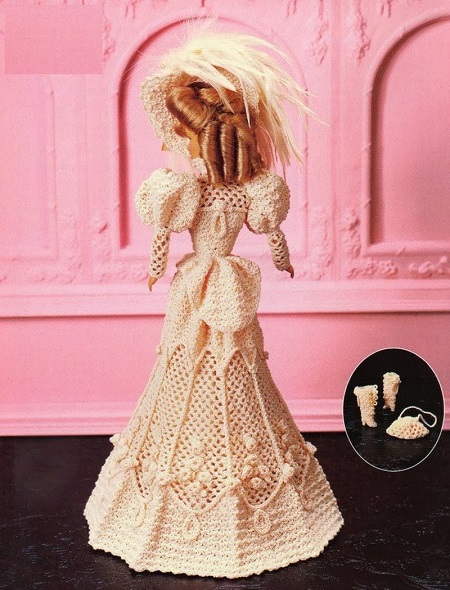 miniaturabarbieartesanatoemaispecuniamilliomcroche: Roupa e Acessórios de  Crochê Para Barbie - Crochet Collector 17