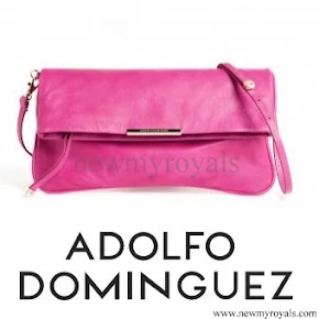 Queen Letizia style ADOLFO DOMINGUEZ Clutch