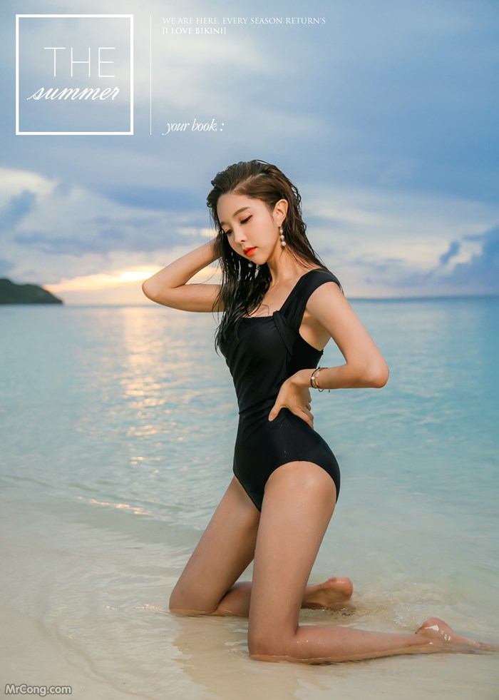 Beautiful Park Soo Yeon in the beach fashion picture in November 2017 (222 photos) photo 11-0