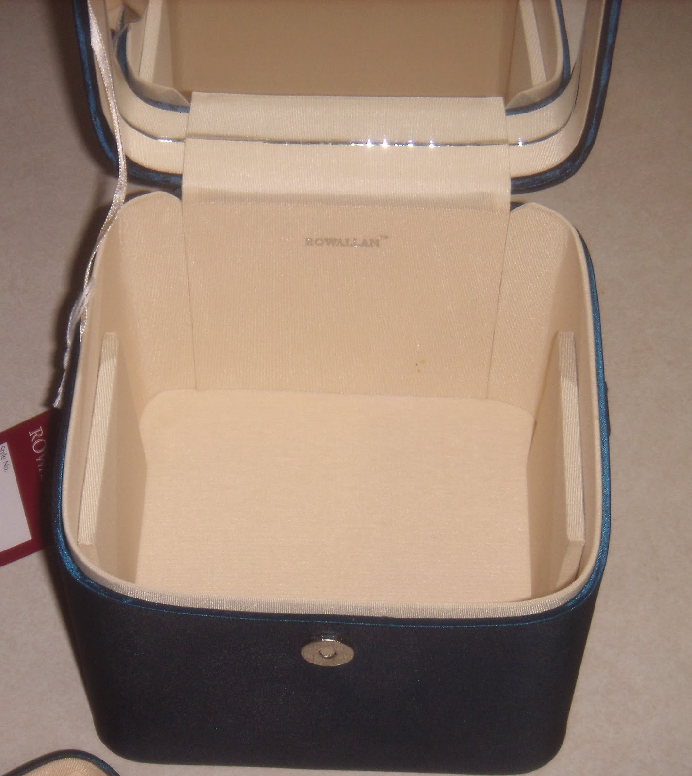 Mommie of 2 Music Box Attic Review