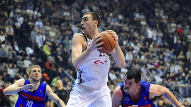 Οι μεταγραφές στον Εξάστερο...