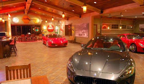 most-beautiful-garages-for-cars-photos-14