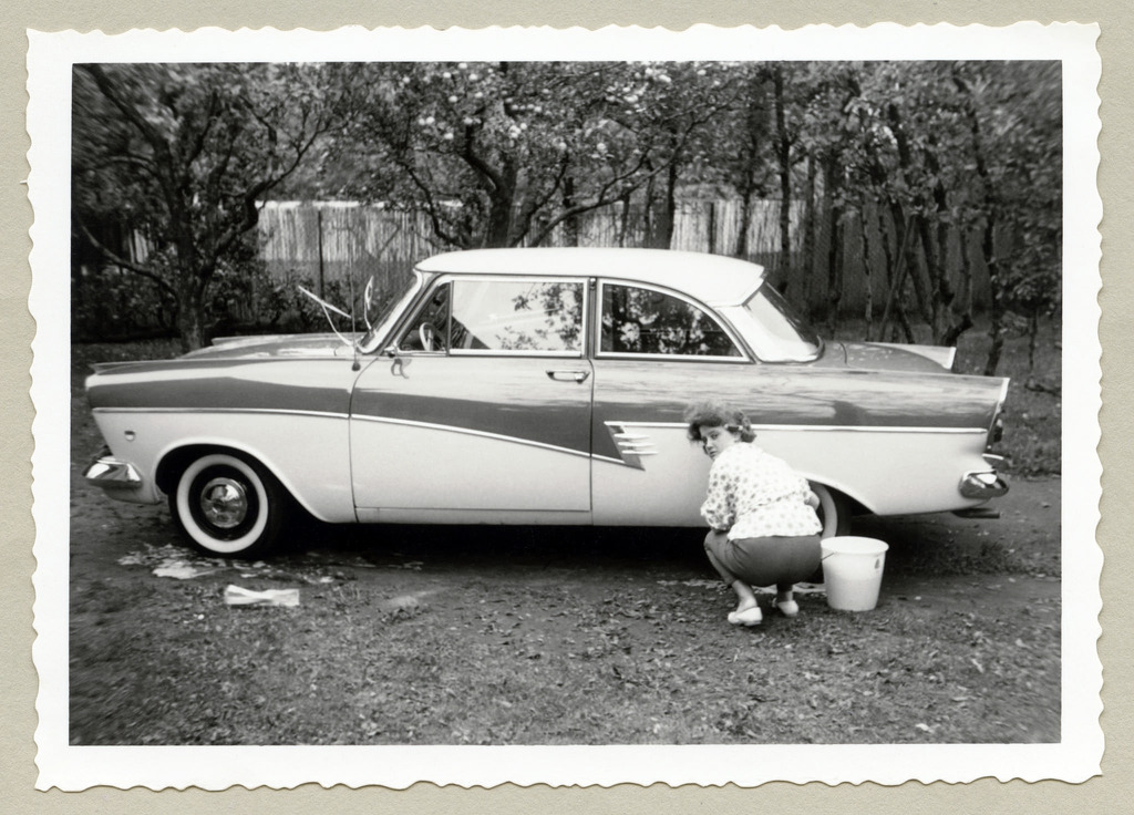 Interesting Vintage Photos of Women Washing Cars in the