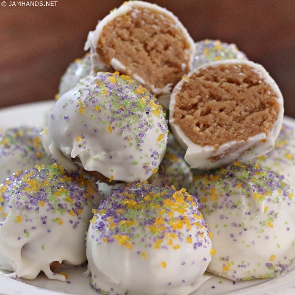 Mardi Gras King Cake Oreo Truffles (No Bake)