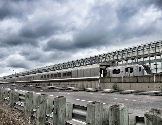 Yorkdale subway station exterior