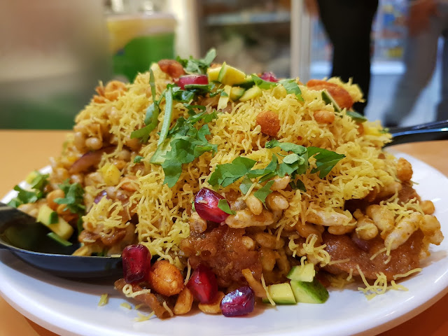 bhel indian street food chaat