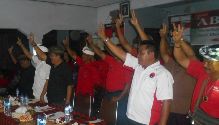 Warga Tuwed Satukan Hati untuk ABANG di Pilkada Jembrana