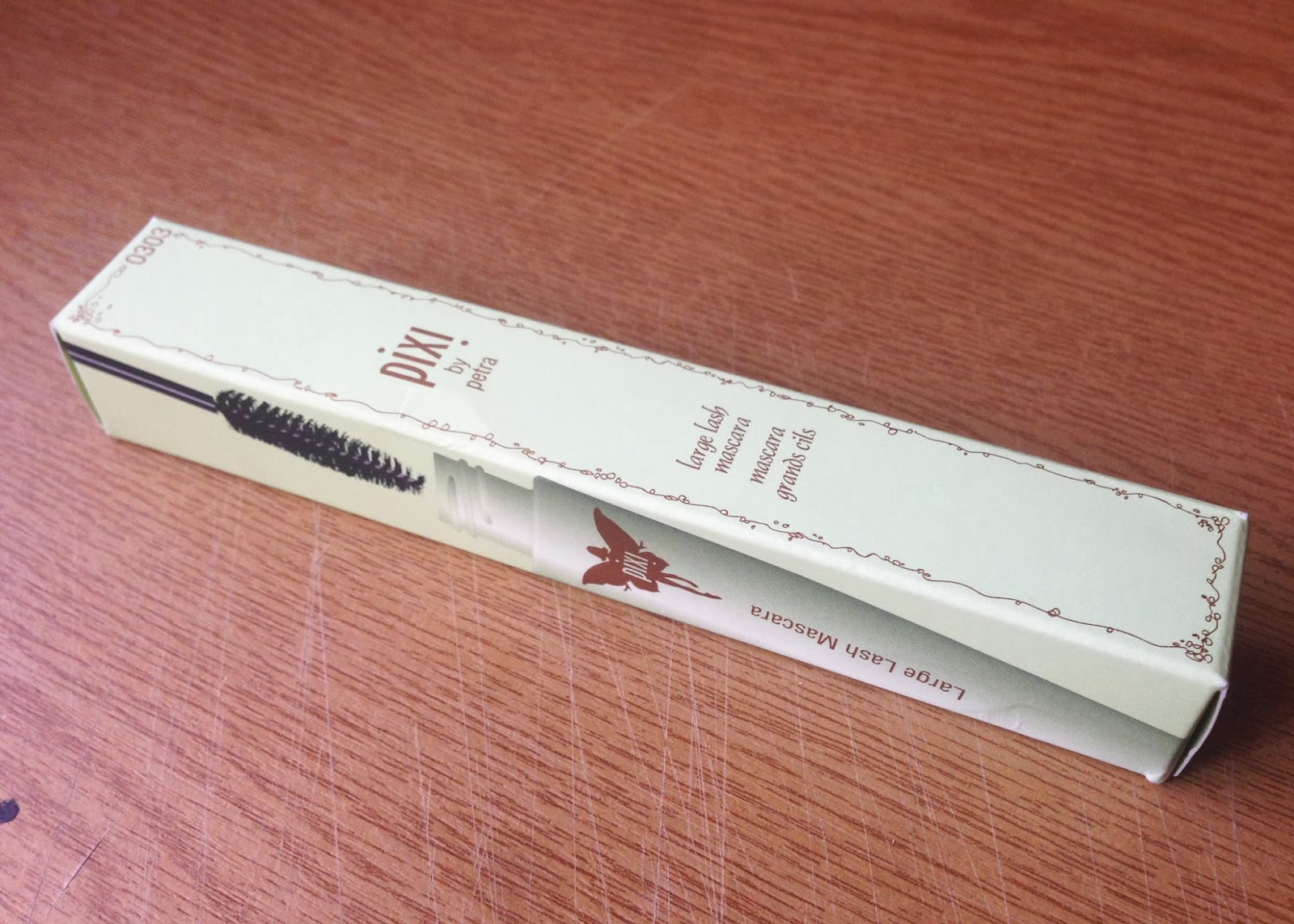 robynmakesthings pixi large lash mascara