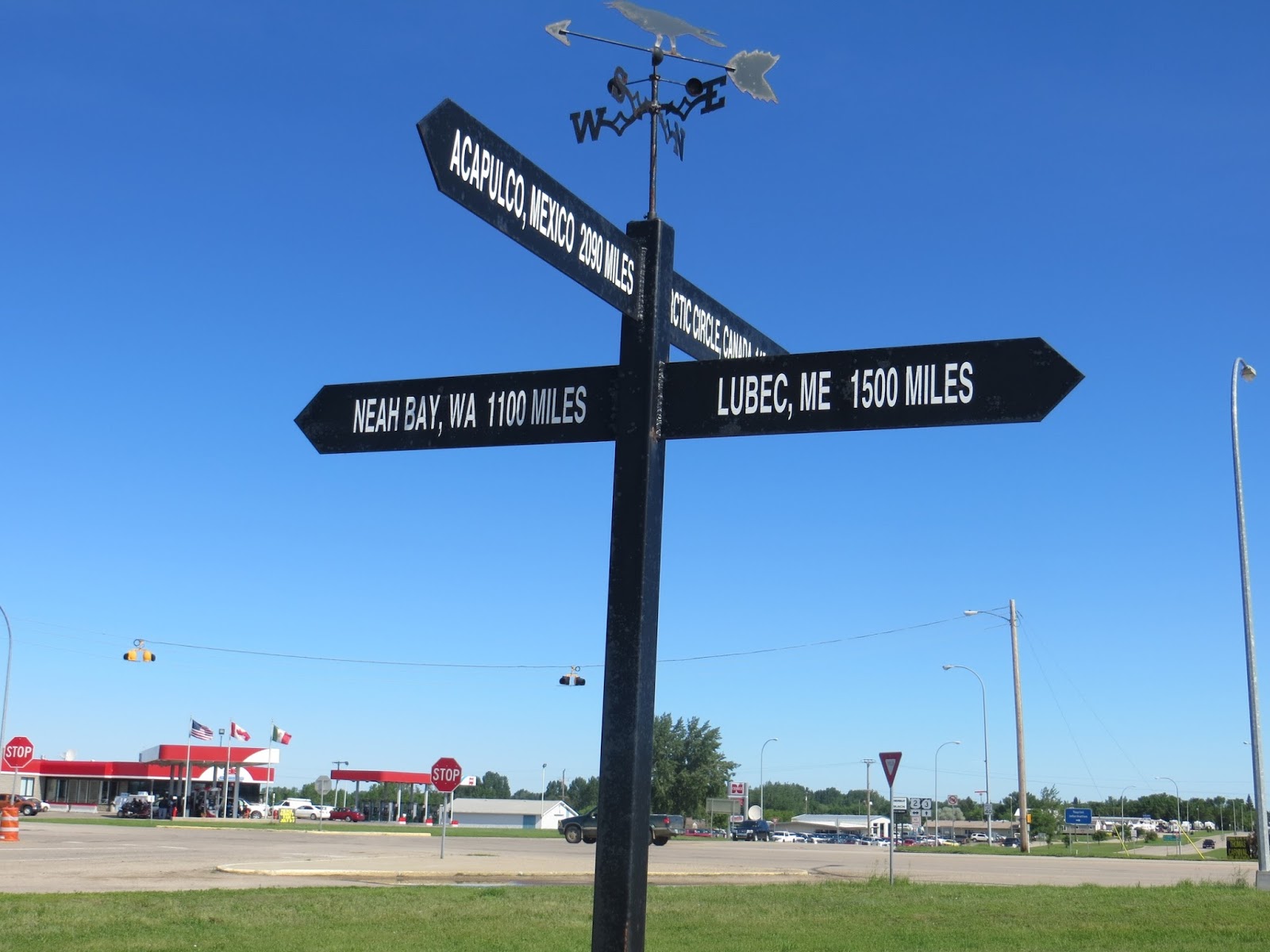 Traveling Roadmantics Rugby North Dakota The Geographical Center of