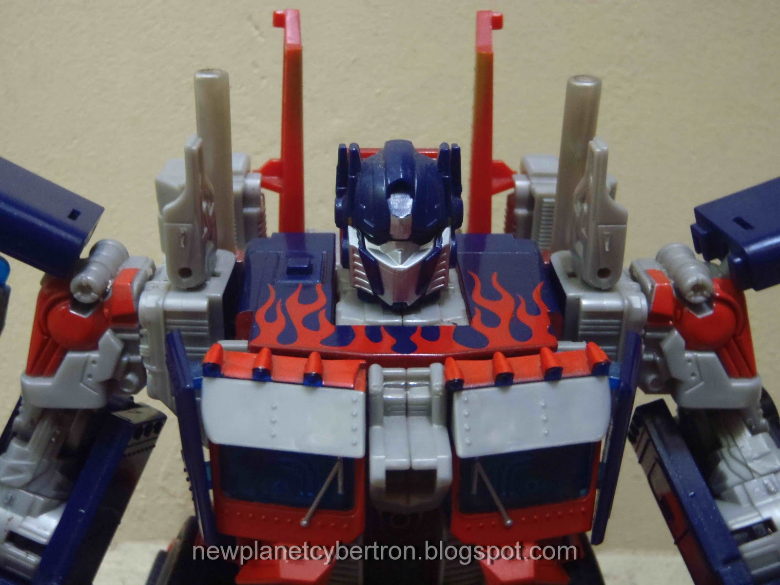 leader class optimus prime 2007