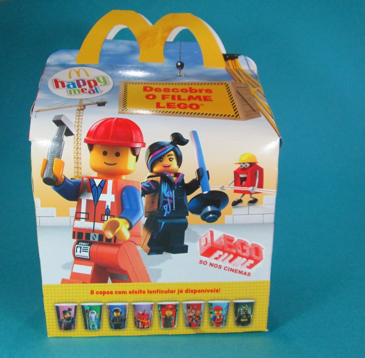 Brinde Happy Meal McDonald's The Lego Movie - copo