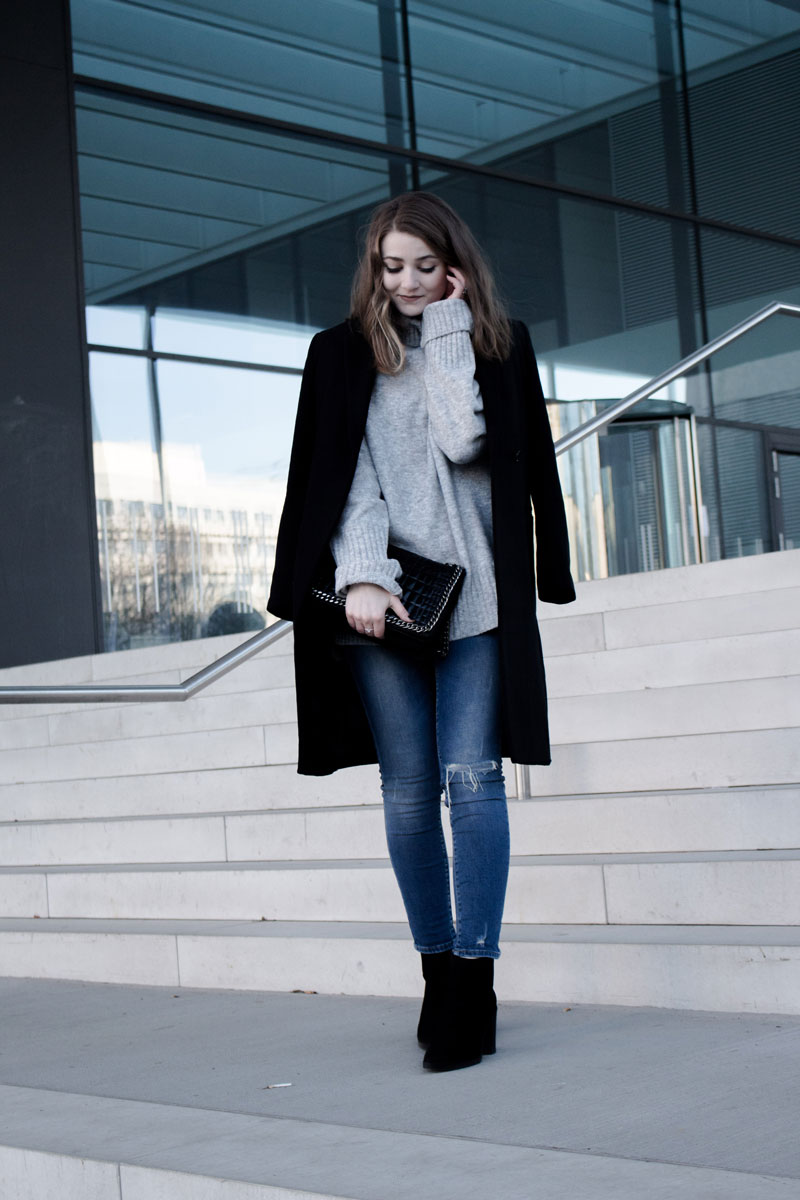 Outfit: Tom Tailor Mantel, Edited Oversized Pullover, Zara Bag & Ankleboots Little Emma, Zara, About You, Edited the label, ootd, Düsseldorf, Fashionblhgger