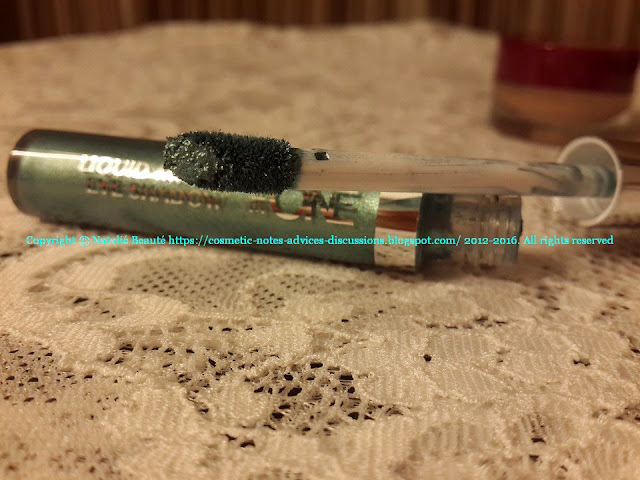 THE ONE LIQUID METAL EYESHADOW - TURQUOISE ORIFLAME NATALIE BEAUTE REVIEW AND PHOTO