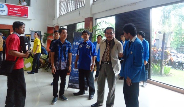STIKOM Bali Jadikan Alumninya Pengusaha