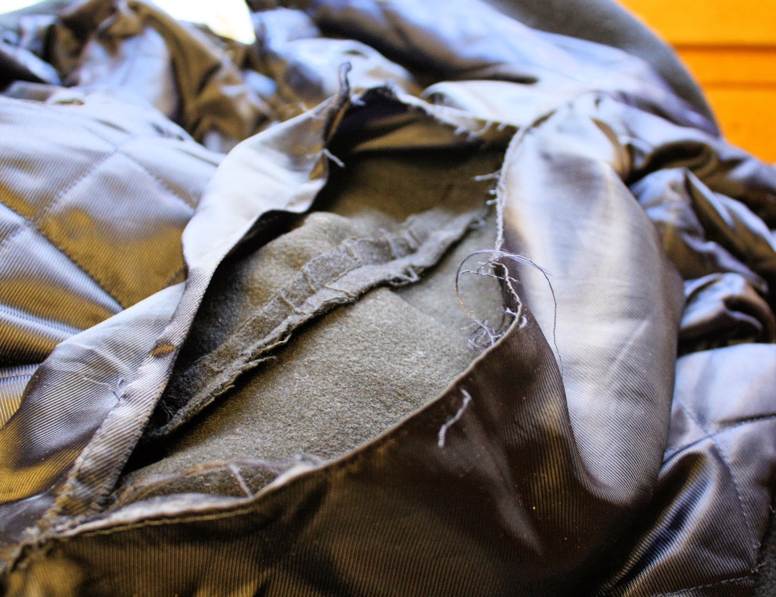 Running With Scissors: Tutorial: Replace Torn Coat Pockets