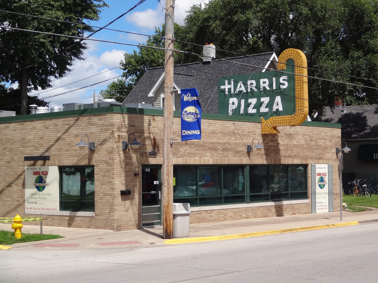 Ryans Good Eats Harris pizza Rock Island Illinois