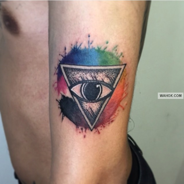 Gambar Tato Tema Pelangi Jenis Water Color, Geometris, Old Shool Terbaik tato 3D keren di punggung, gambar tato di dada, tato keren di kaki, macam macam tato terbaik di dunia, gambar tato tribal