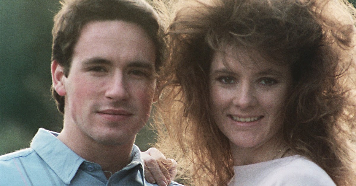 Simply Gourmet Orange Bow Knots and 24 years of Wedded Bliss