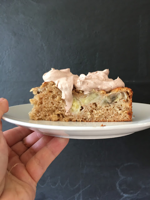 Birgit schreibt: Bananenkuchen mit Schokosahne