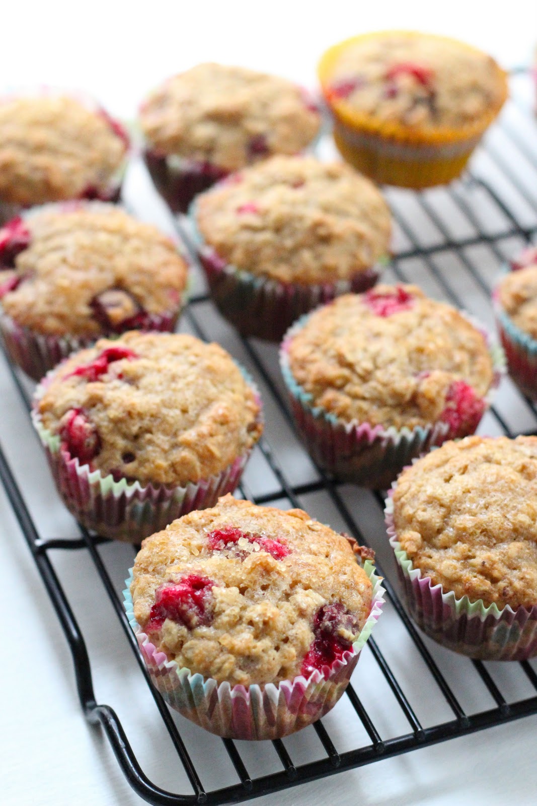 healthy banana cranberry muffins