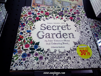 secret garden colouring book 