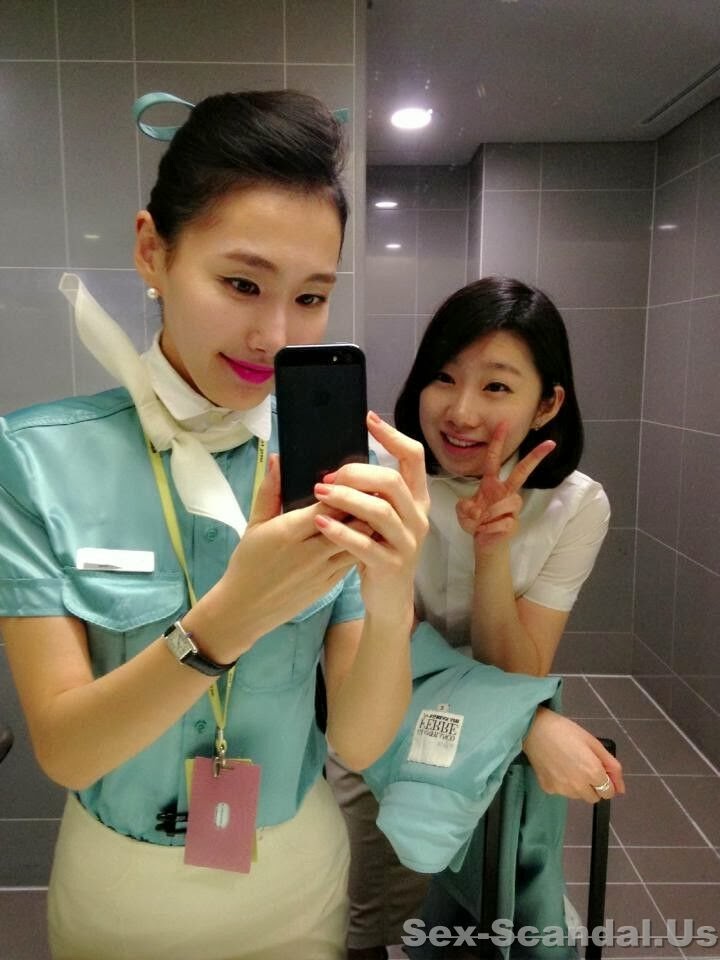 Korean Fuckslot Air Stewardess Shows Off Great Slender Body With Boyfriend