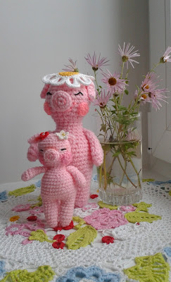 #knitted_dolls_by_Lyudmila_Grigorieva