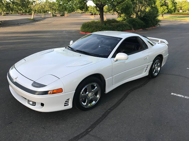 Daily Turismo: White Whale: 1992 Mitsubishi 3000GT VR4