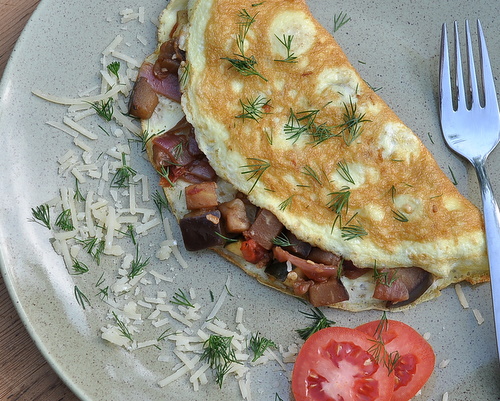 Ratatouille Omelettes, another easy, healthy breakfast ♥ KitchenParade.com, a quick-cook ratatouille, wrapped into light omelettes. Fresh & Seasonal. High Protein. Low Carb. Weight Watchers Friendly. Gluten Free. Make Ahead. Great for Meal Prep.