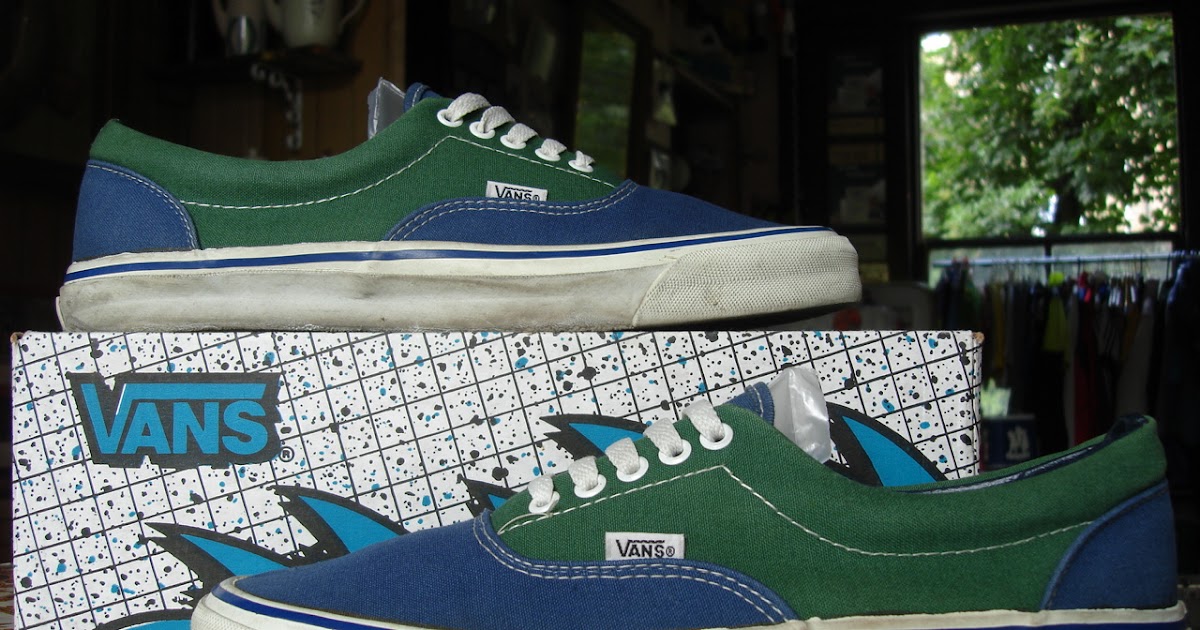 bureau verdrievoudigen Zijdelings vintage VANS 2-tone nvay blue & green canvas ERA style #95 MADE IN USA 90's  deck shoes US12 - theothersideofthepillow