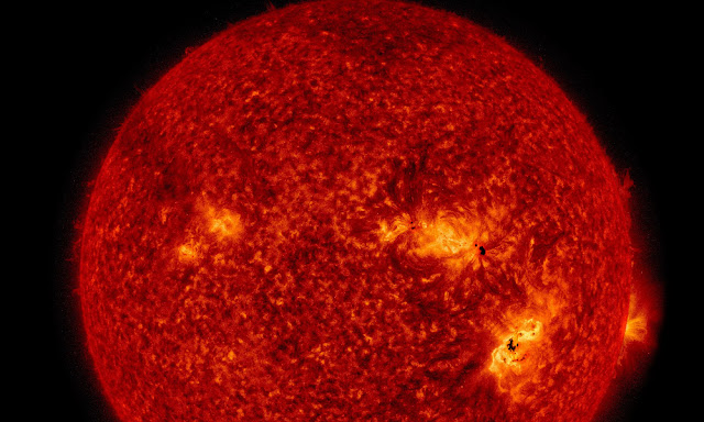 太陽爆發10年來最大「反常閃焰」，可能導致地球通訊暫時故障 ！