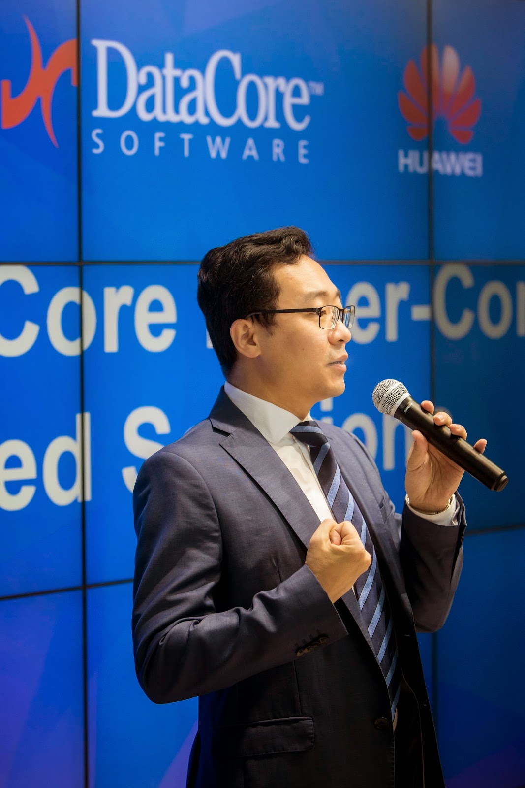 Huawei und DataCore beschließen weltweite Partnerschaft für hyper konvergente Lösungen