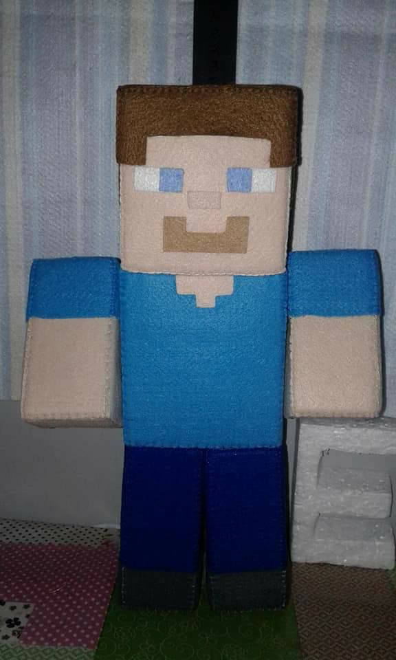 Boneco Minecraft em Feltro