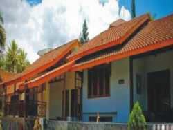 Hotel Kolam Renang di Puncak - Ever Green Village