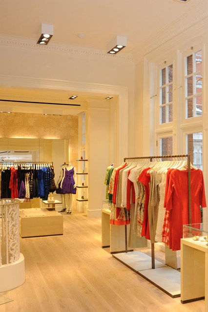Fashiondella: Inside Oscar De La Renta’s Debut London Store