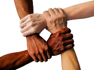 Apa Hubungan Persatuan dan Keberagaman ? Apa Hubungan Persatuan dan Keberagaman ?