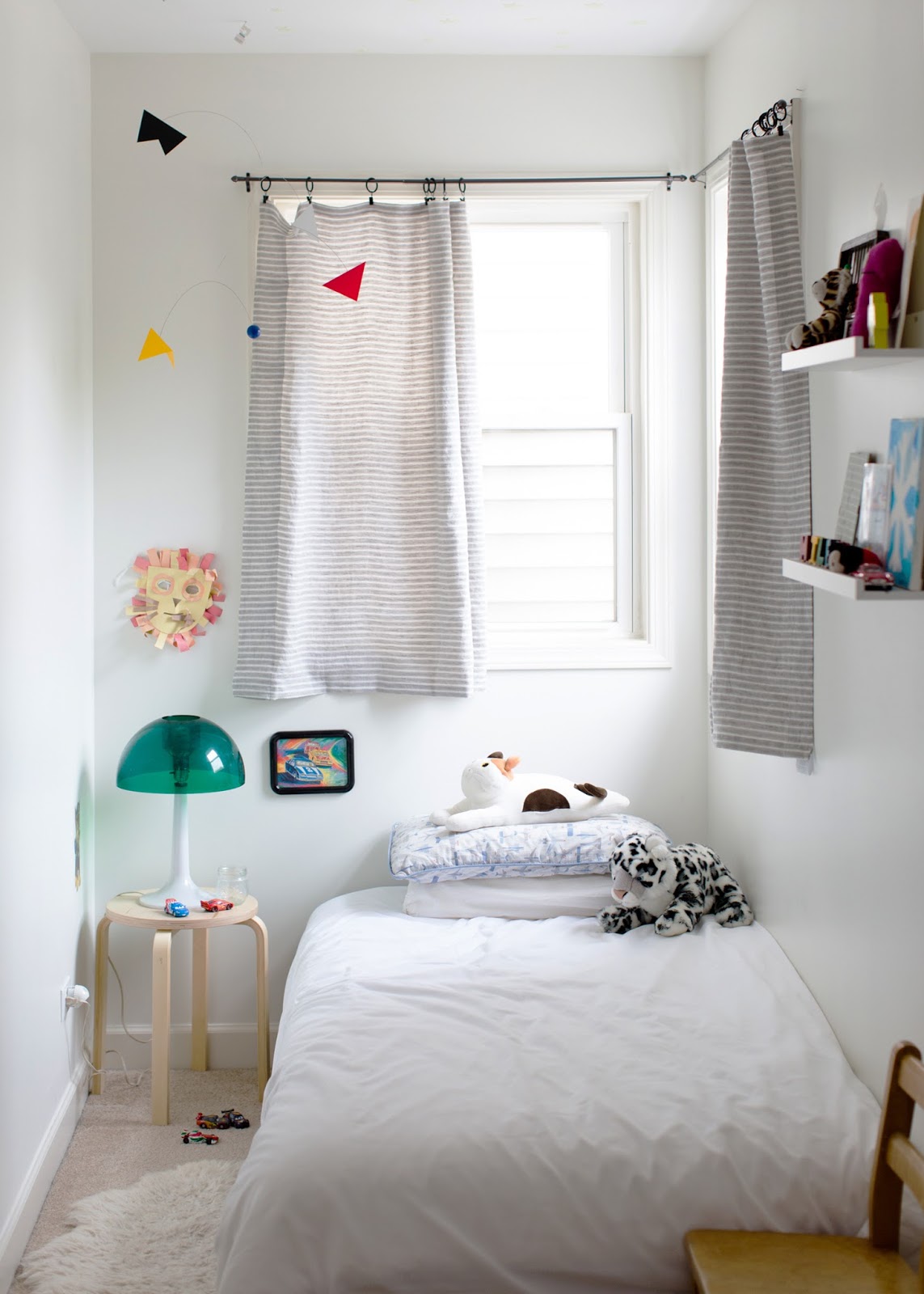 the boo and the boy: diana's shared kids' room
