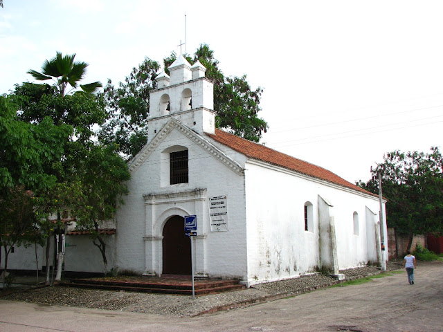 capilla-antigua-villavieja-huila
