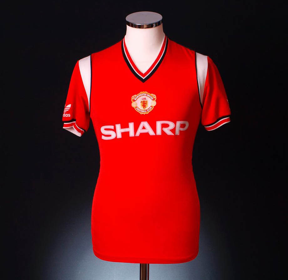 Adidas Manchester United Home Kit History - Footy Headlines