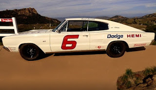 1966 Dodge Charger R/T Hemi Sports Coupe 1966 Dodge Charger R/T Hemi Side