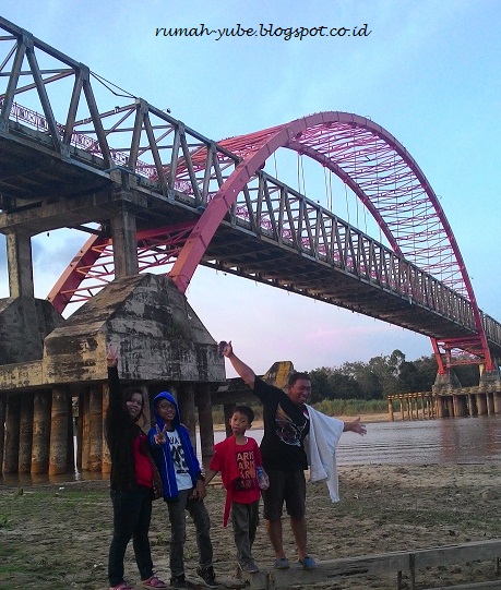 jembatan bawah sungai kahayan