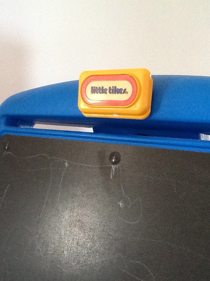 Little Tikes easel Chalkboard G0B0KST3R