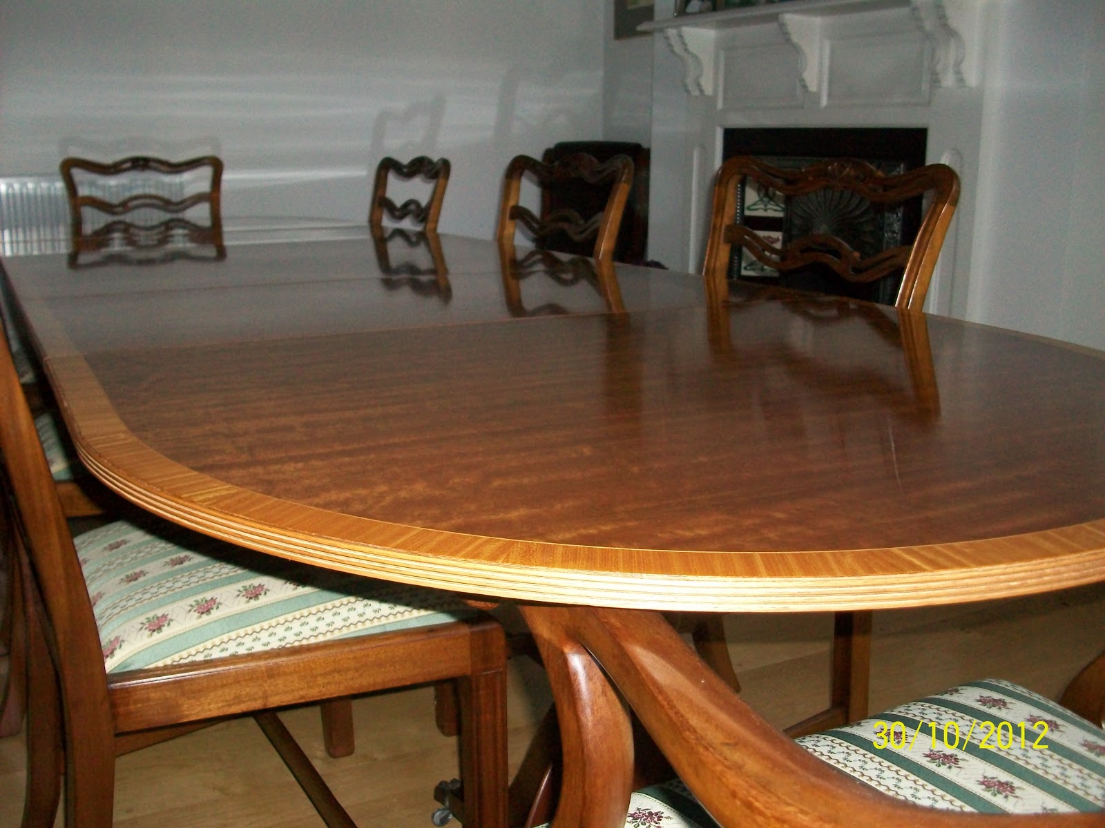 Andrews French Polishing Forum How not to French polish a Dining table