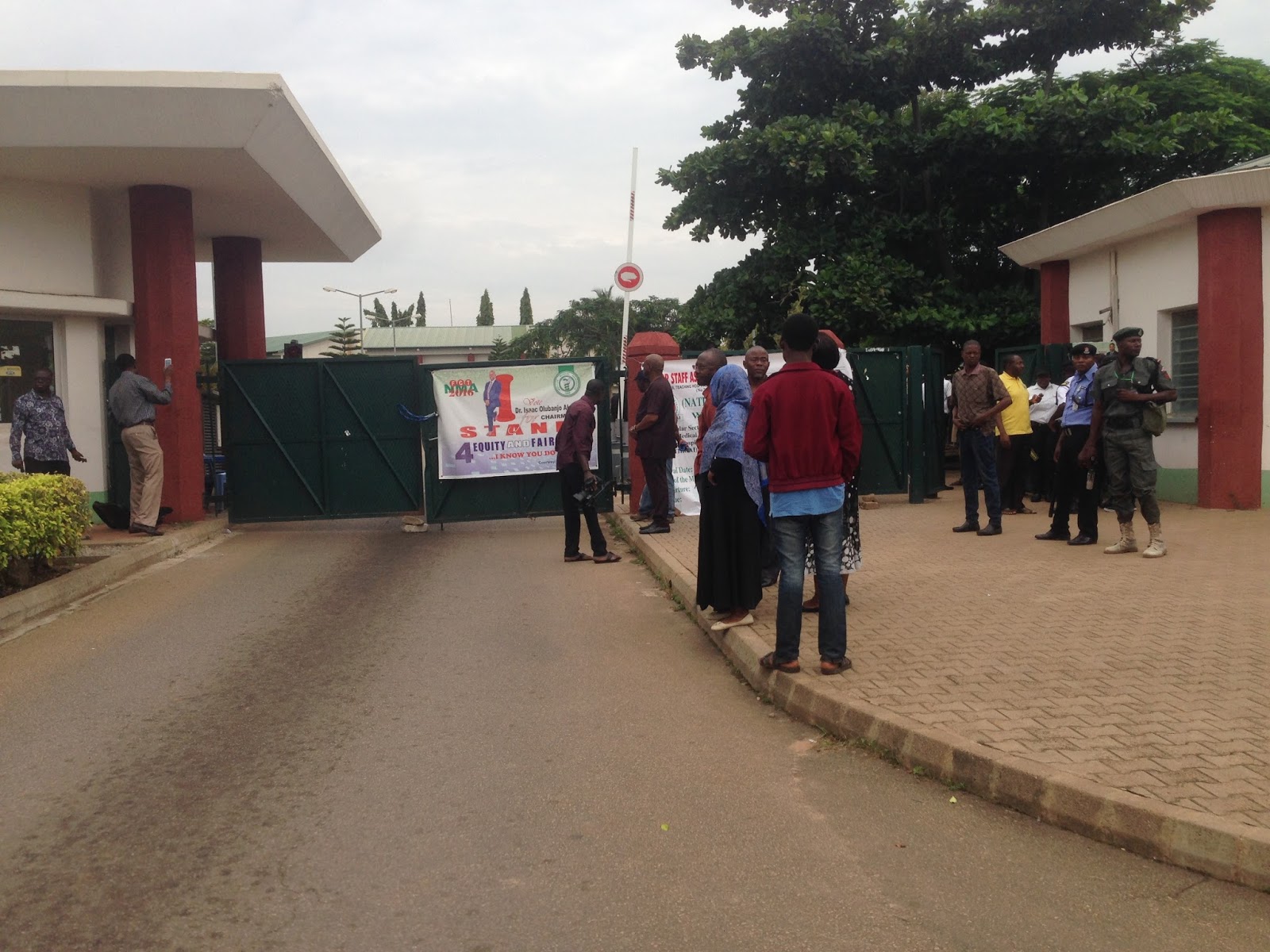Succex Multimedia and Events PHOTOS NATIONAL HOSPITAL ABUJA LOCKED