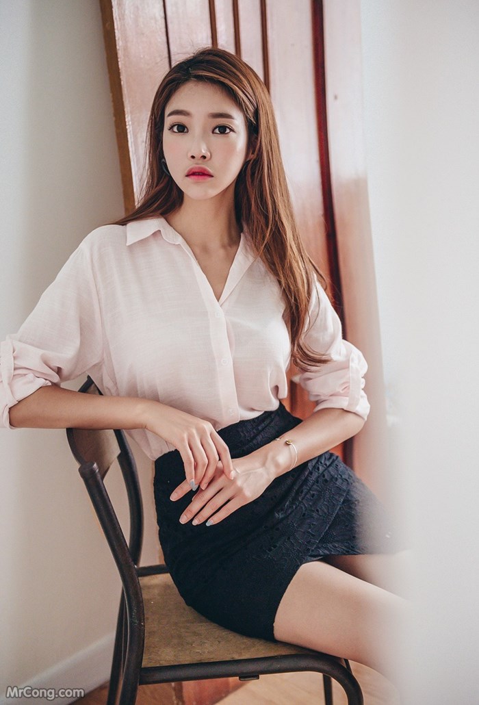 Beautiful Park Jung Yoon in fashion photoshoot in June 2017 (496 photos) photo 16-6